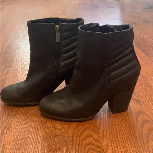 Vince Camuto Heeled Booties - Picture 1 of 7